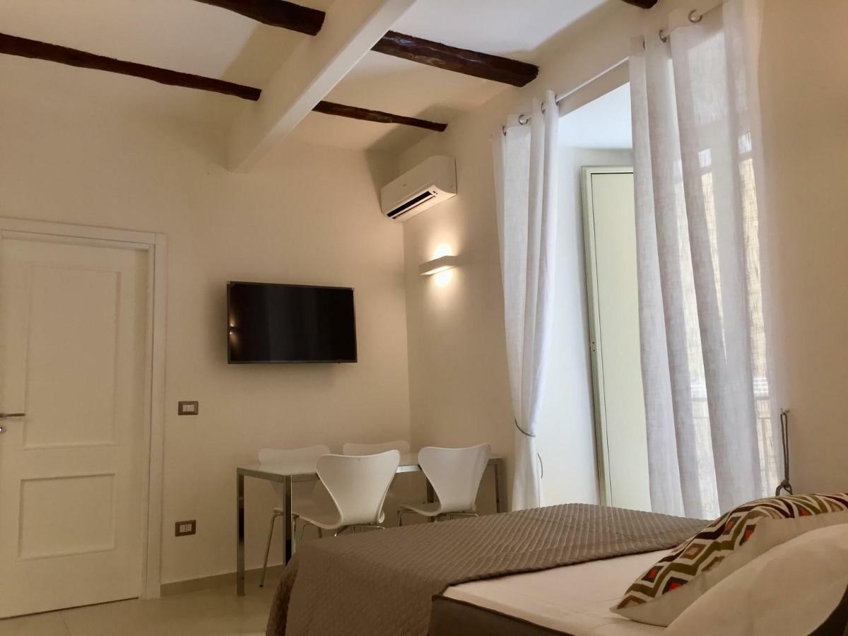 Napoli Plebiscito Apartment Exterior foto