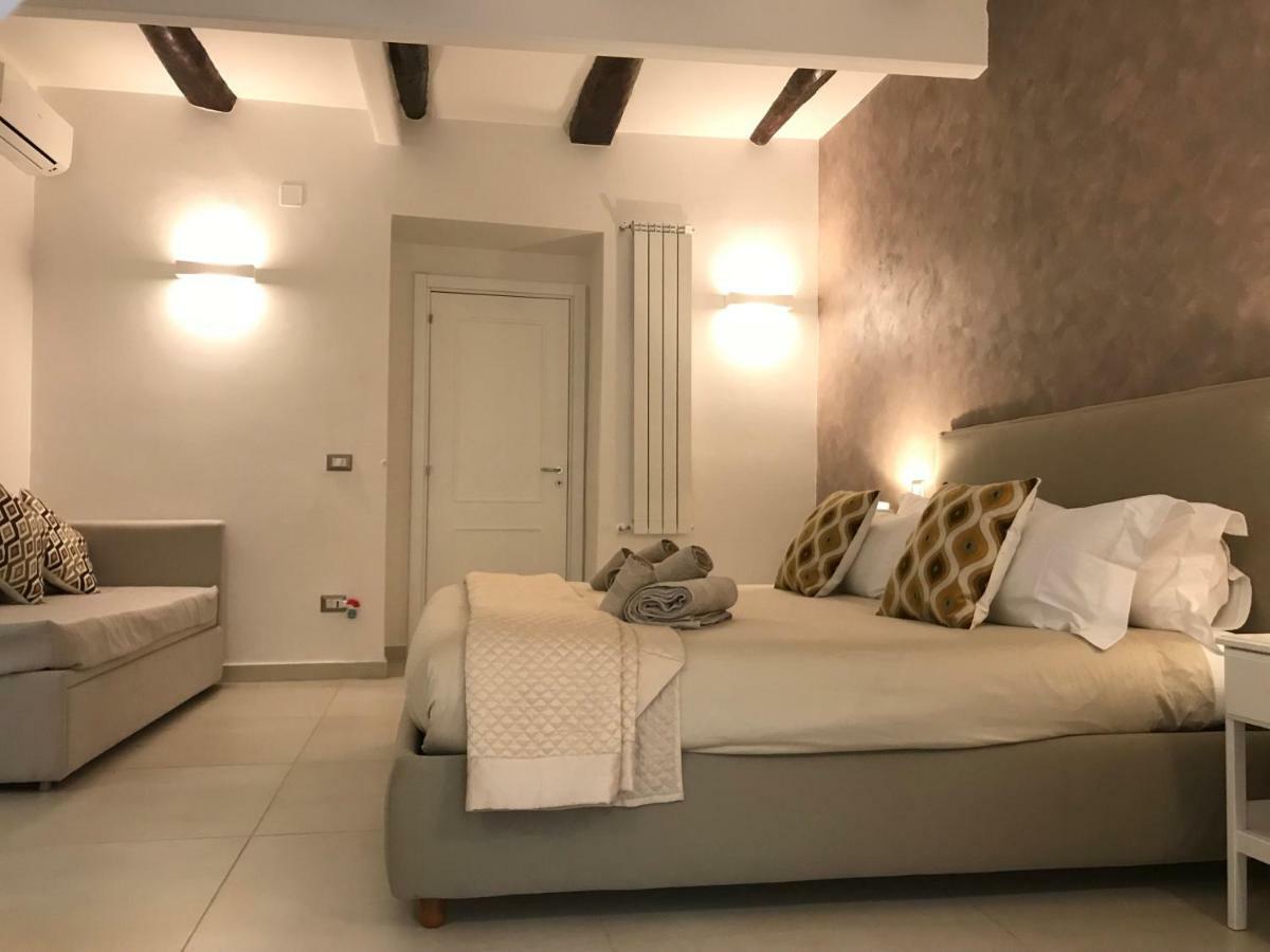 Napoli Plebiscito Apartment Exterior foto